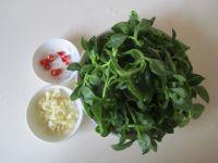 凉拌田七叶的做法步骤1